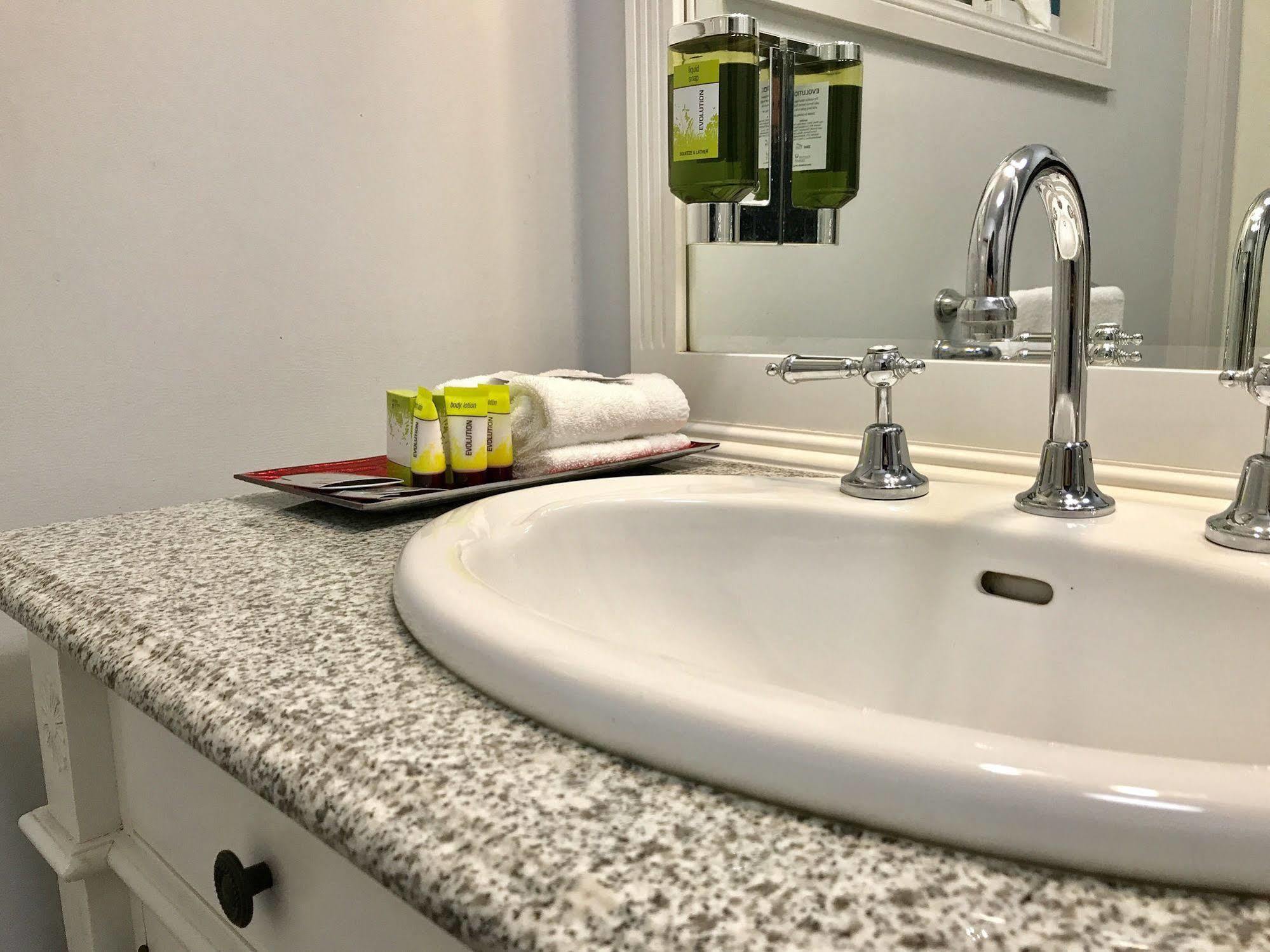 Endeavour Court Motor Inn Dubbo Dış mekan fotoğraf